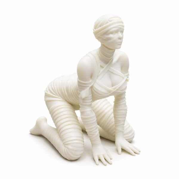 Budget Box White Ghost Figurine Statue, Modern Minimalist Tabletop Decor, 13cm Height, Contemporary Home Office Desk Ornament (Mummy)